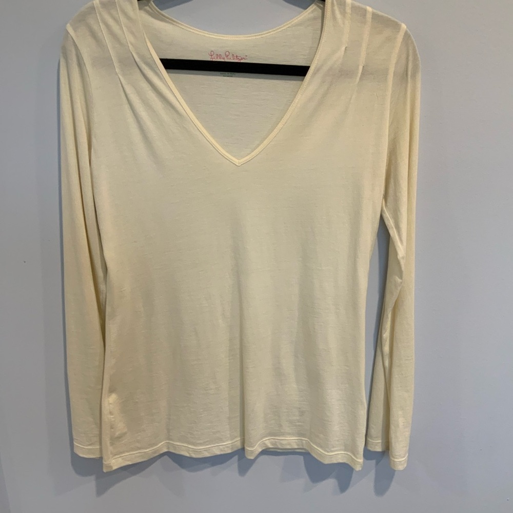 Lilly Pulitzer long sleeve V-neck top
